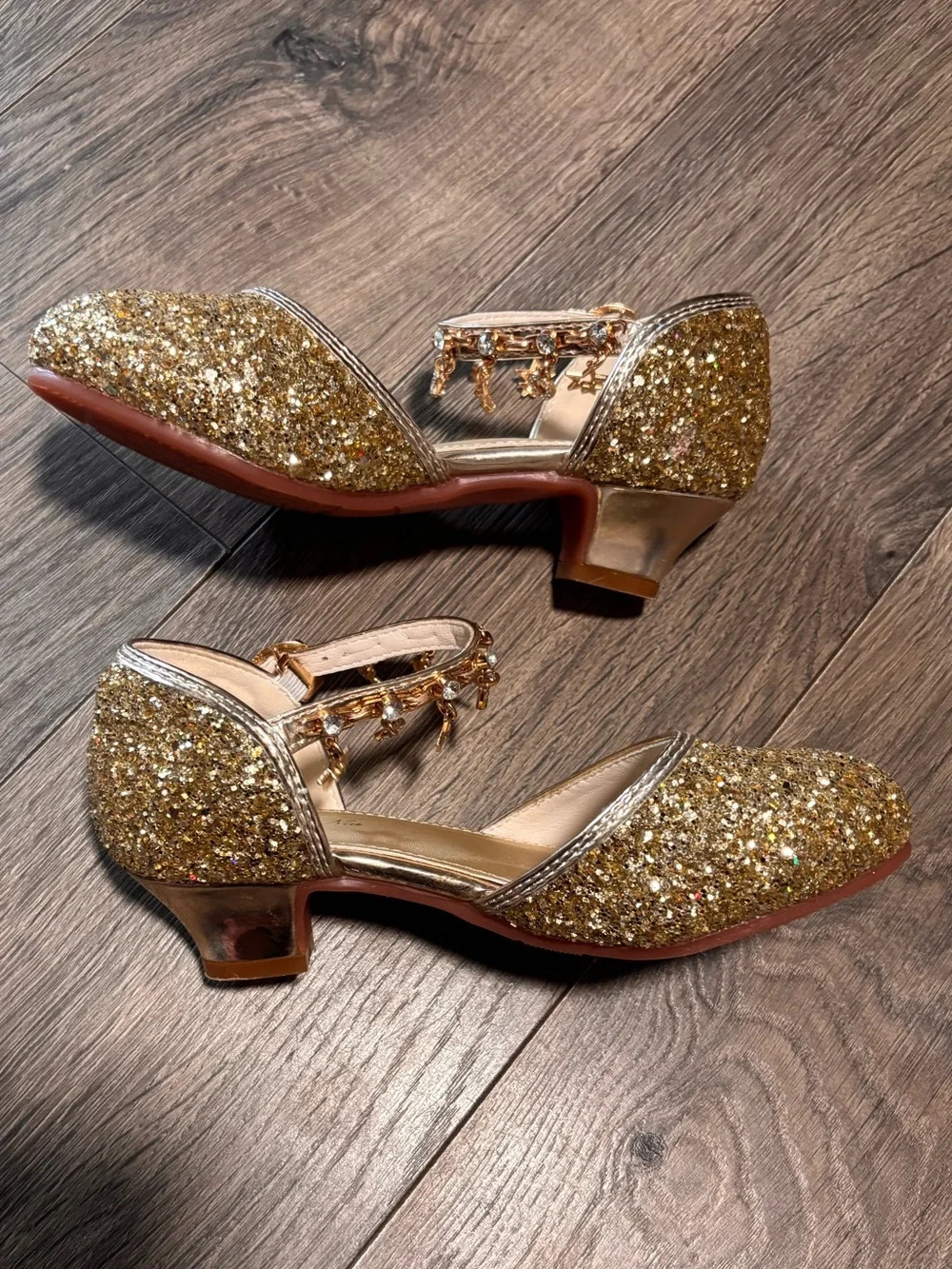 Kids heels